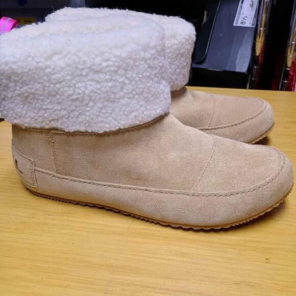 Sorel Go Stumptown Faux Fur Lined Bootie - Picture 3 of 6